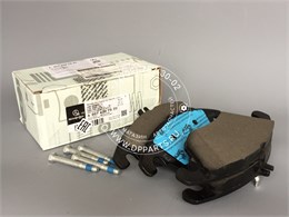 Колодки передние Mercedes W212 A0074207520 1658