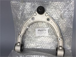 Рычаг верхний Audi Q7/VW Touareg/Porsche 7P0407021 1787