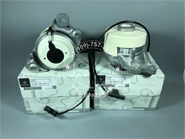 Оригинальные подушки двигателя mercedes C,E, GLC  (с датчиком) A2532400800, A2532400700. 1841