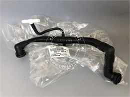 Трубка вентиляции картерных газов  Porsche 94810724560 1923