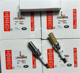 Свеча зажигания 3.0 V6 - LR050998 2220